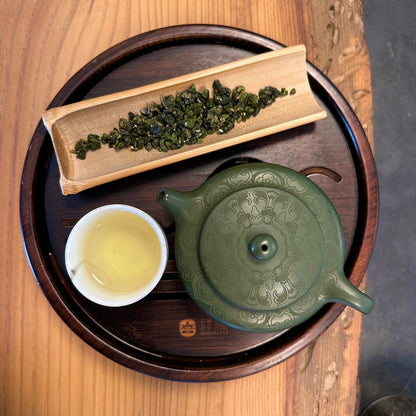 Emerald Tuesday - 翠峰